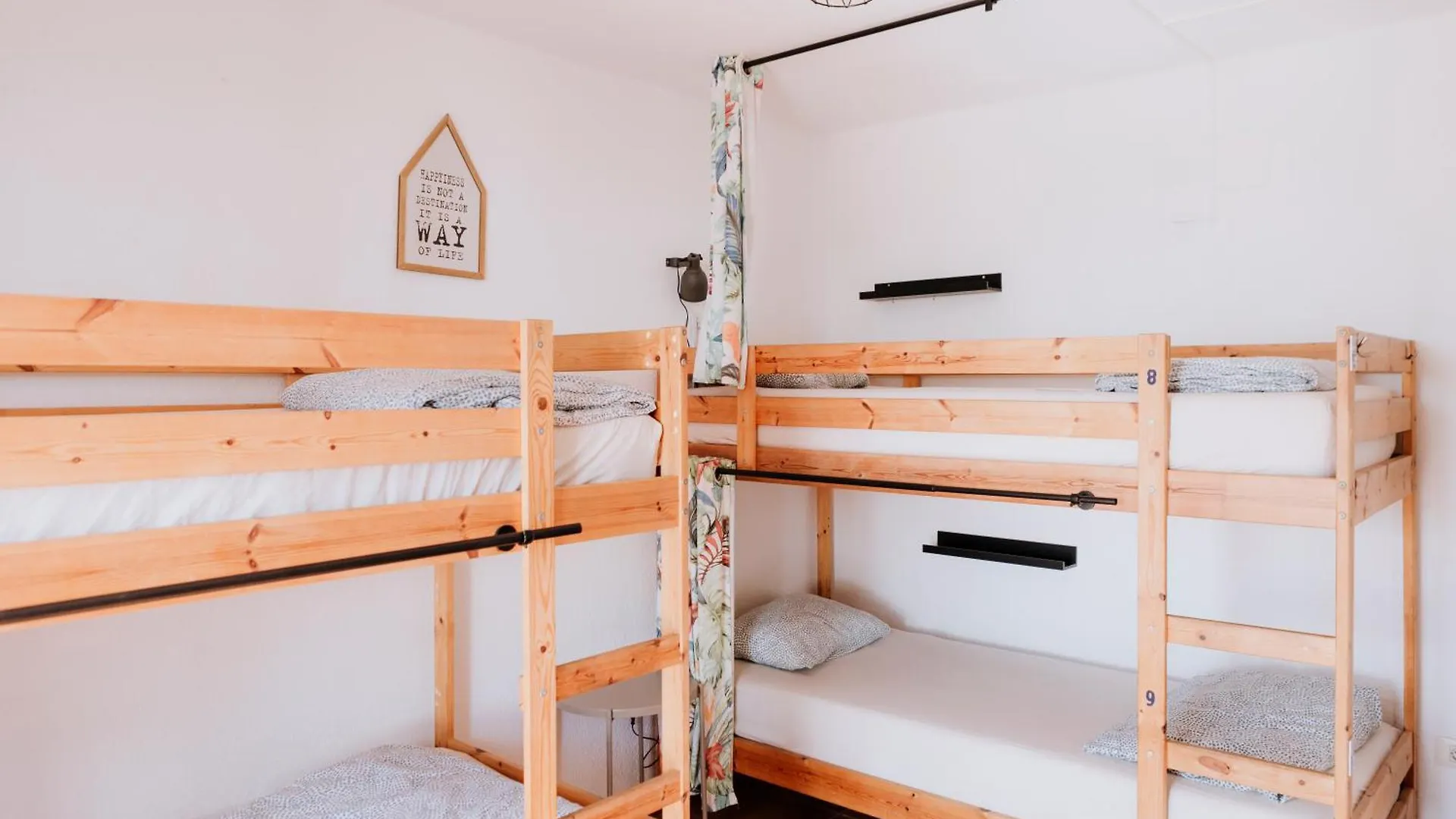 Endless Summer Hostel (Adults Only) Costa Adeje  Costa Adeje (Tenerife)