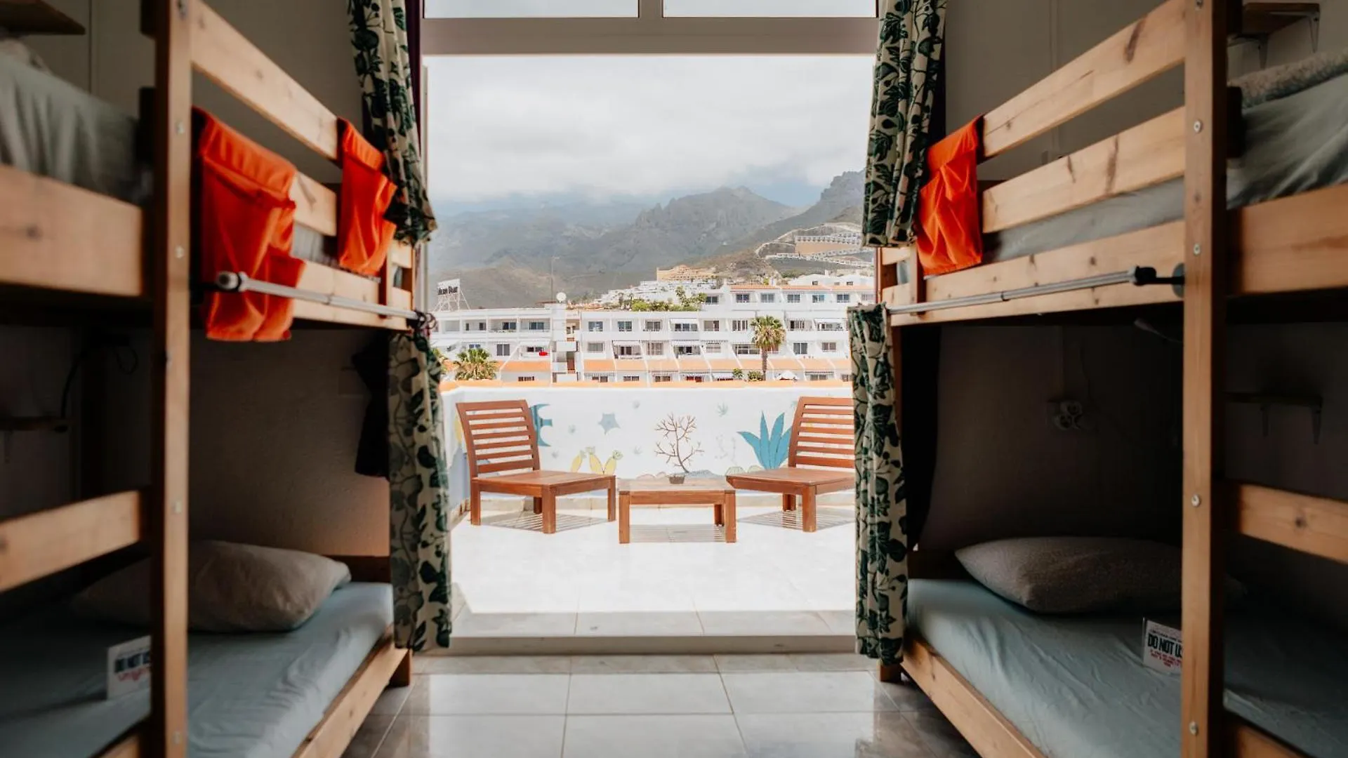 Endless Summer Hostel (Adults Only) Costa Adeje