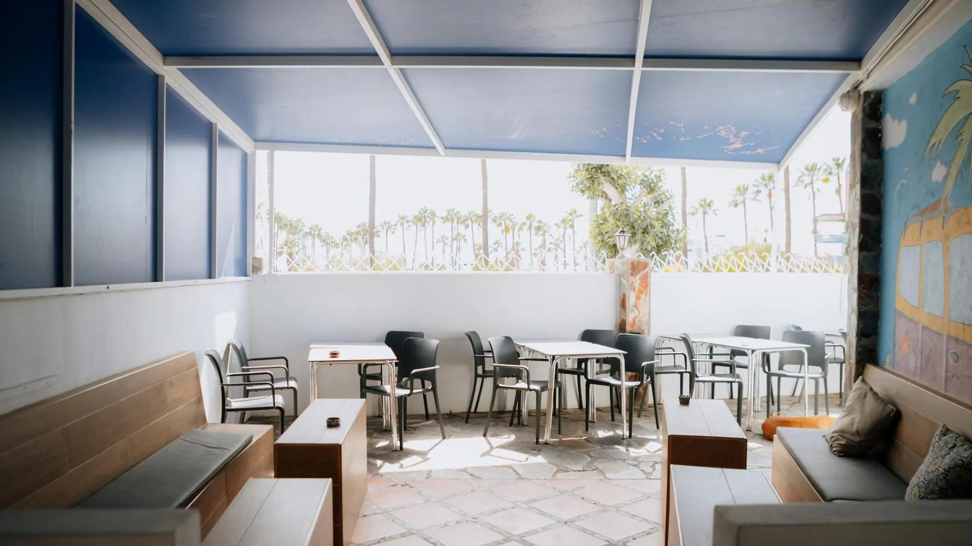 Endless Summer Hostel (Adults Only) Costa Adeje  Costa Adeje (Tenerife)
